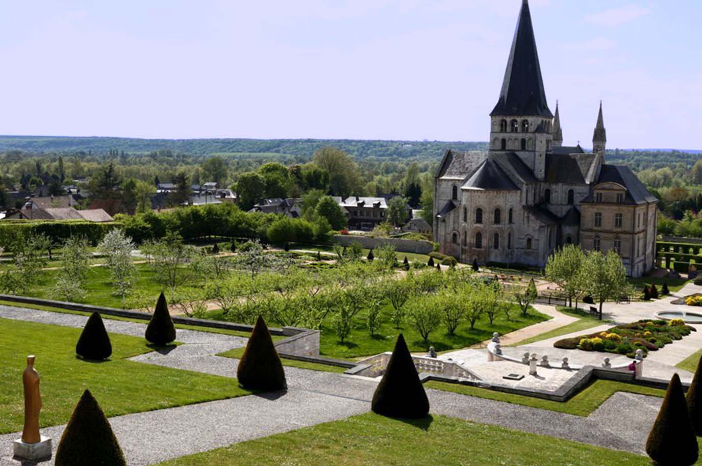 Rouen et ses Environs : À la Découverte d’un Voyage Enchanté